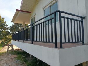 ผลงาน รับทำ ราวกันตก สแตนเลส งานเหล็ก จันทบุรี - fall-protection-3.jpg